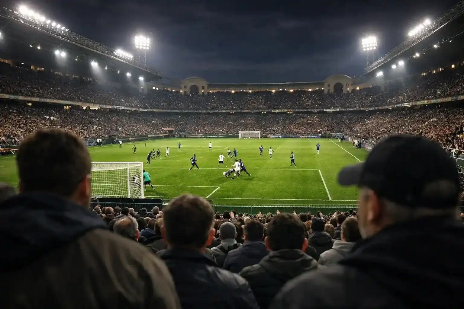 Partita di calcio vista dalle tribune dello stadio